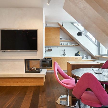 Emi Apartment Riga Ngoại thất bức ảnh