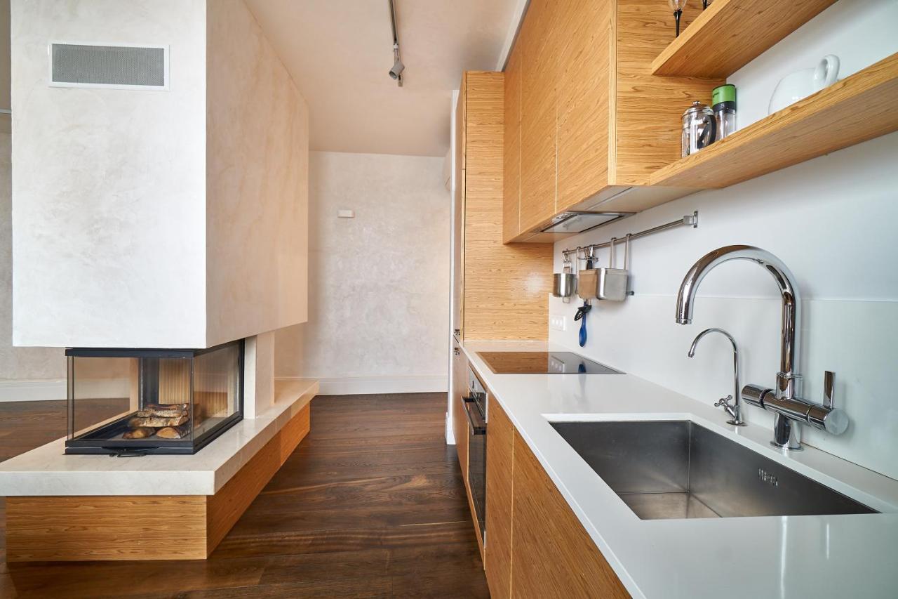 Emi Apartment Riga Ngoại thất bức ảnh
