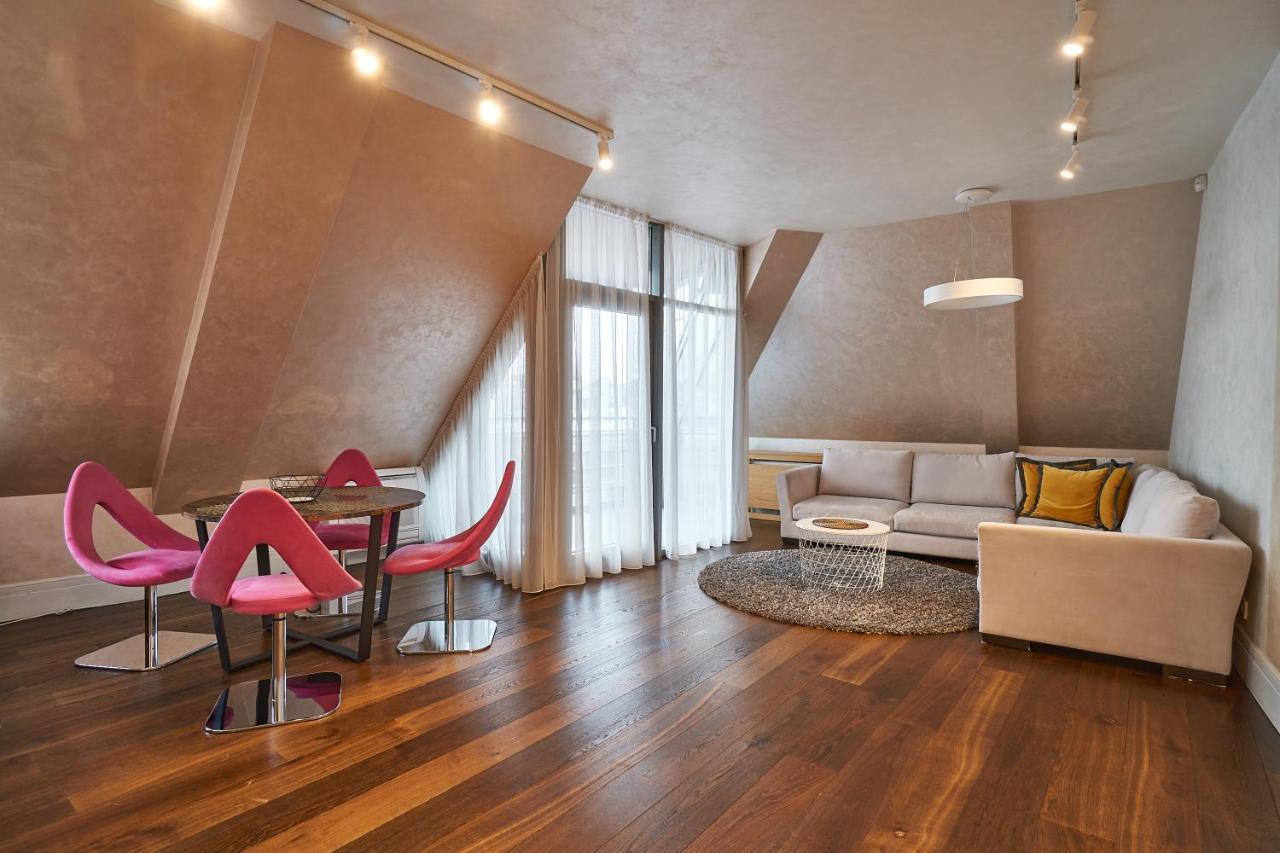 Emi Apartment Riga Ngoại thất bức ảnh